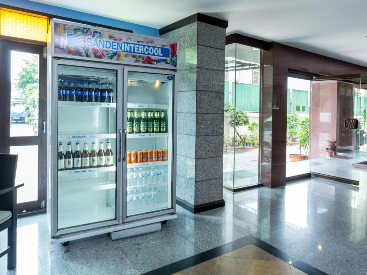 All Together Suite Hotel Bangkok Exterior photo